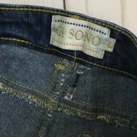 CI Sono Patriotic Distressed Shorts SZ 9/10 - Picture 3 of 8